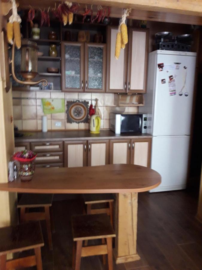 Apartment Na Shevchenka 3 Lviv Luaran gambar