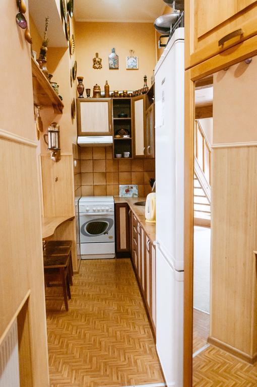 Apartment Na Shevchenka 3 Lviv Luaran gambar