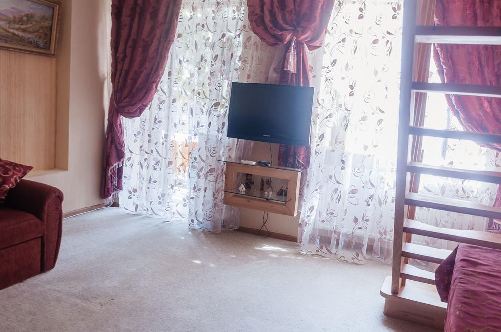 Apartment Na Shevchenka 3 Lviv Luaran gambar
