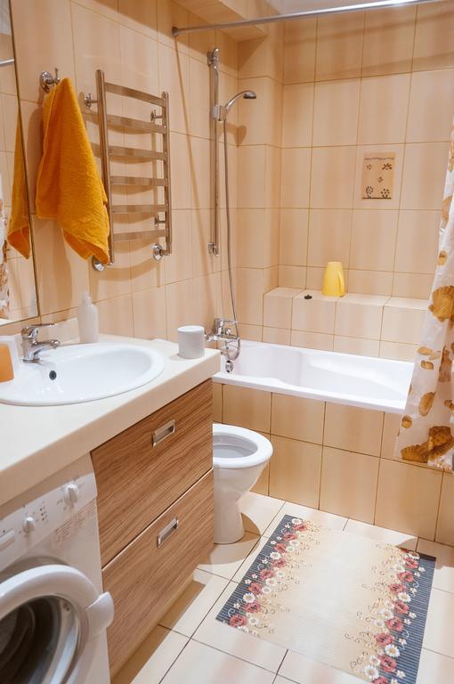 Apartment Na Shevchenka 3 Lviv Luaran gambar