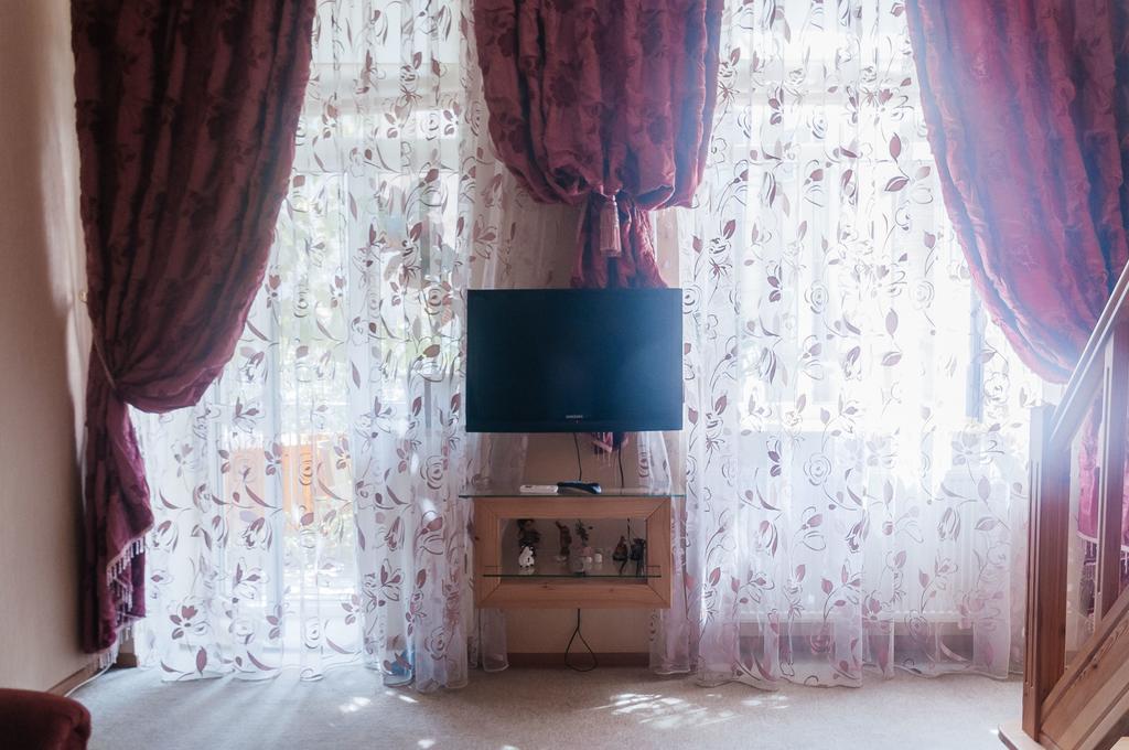 Apartment Na Shevchenka 3 Lviv Luaran gambar