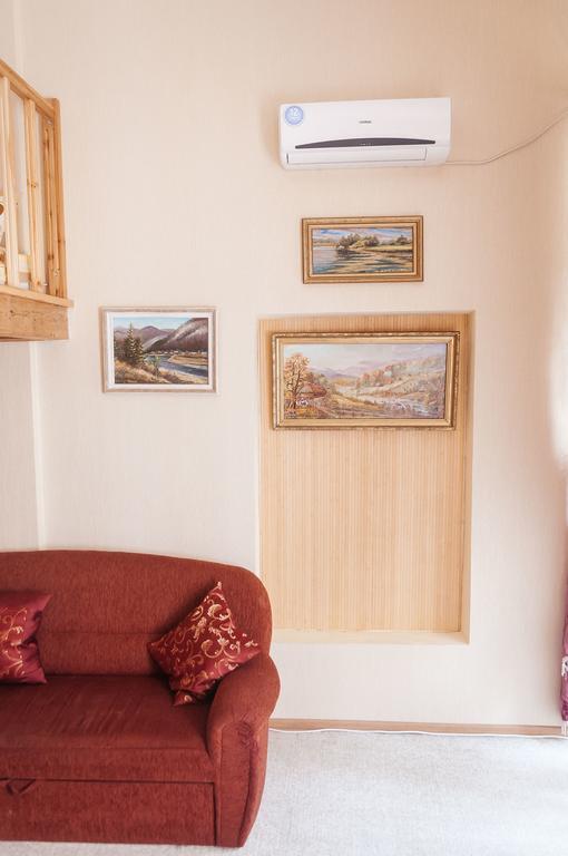 Apartment Na Shevchenka 3 Lviv Luaran gambar